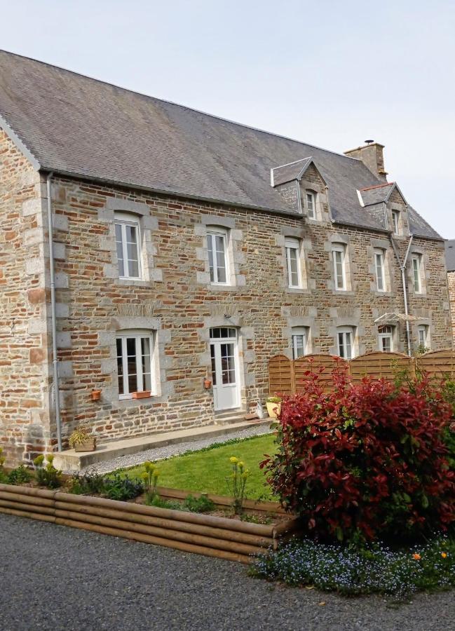Folligny Maison De La Besliere Meuble De Tourisme 2 Etoiles מראה חיצוני תמונה