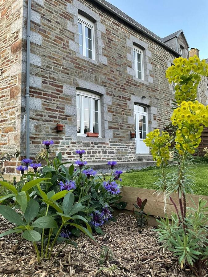 Folligny Maison De La Besliere Meuble De Tourisme 2 Etoiles מראה חיצוני תמונה